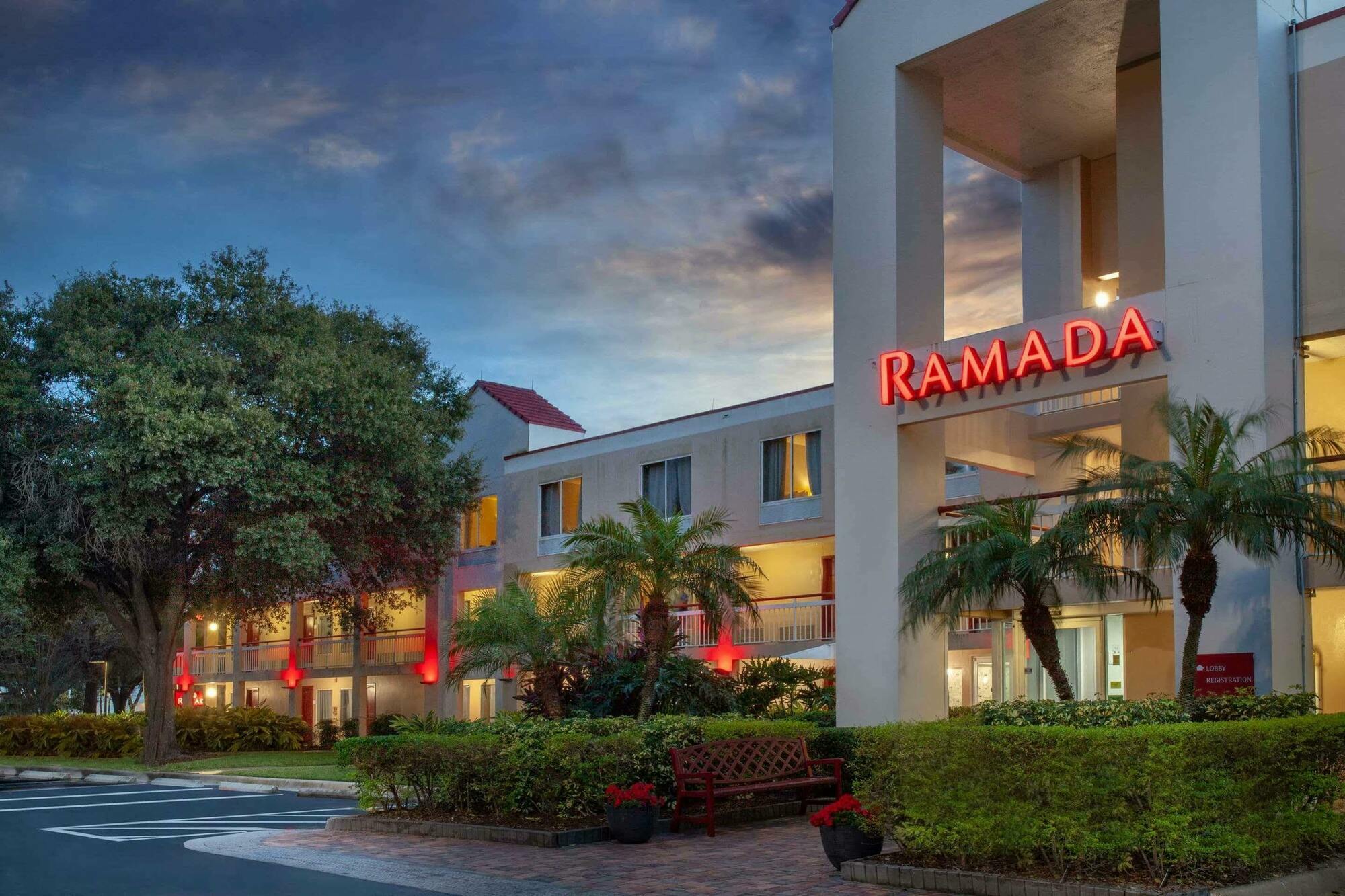 Orlando Inn Near International Drive Williamsburg Exteriör bild